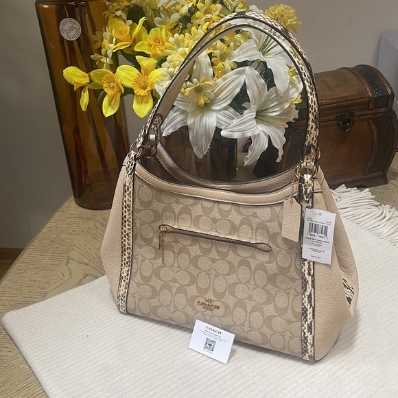 Coach Kristy Shoulder Bag In Colorblock Signature Canvas - Picture 10 of 11